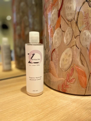 Zenfactor organic moisture cream